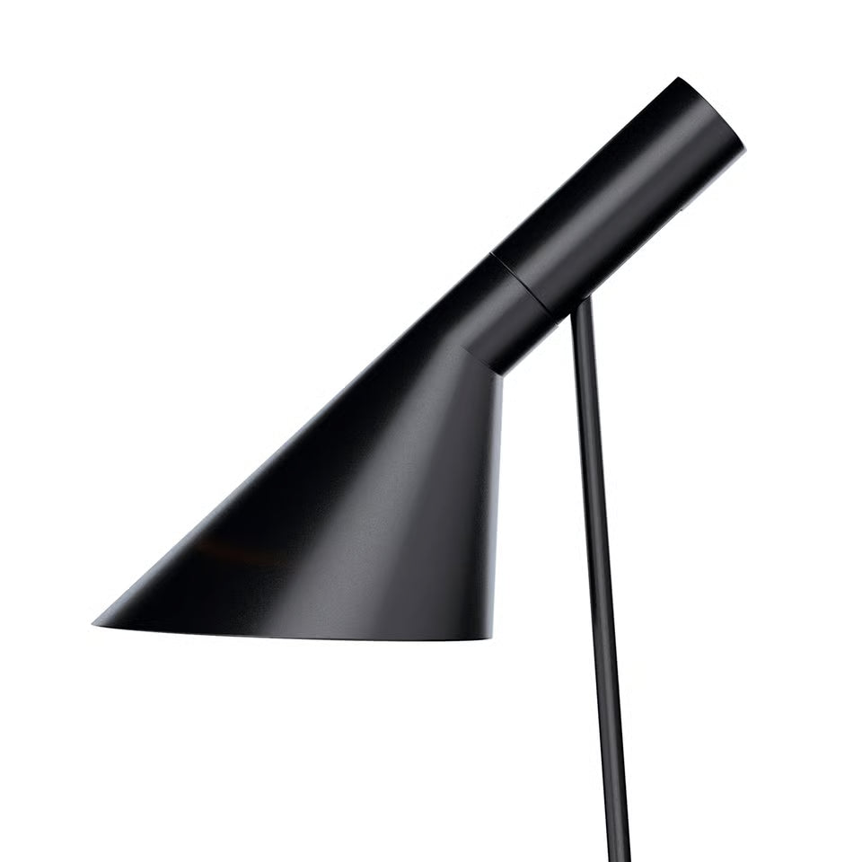 Louis Poulsen AJ Bordslampa – Visningsmodell