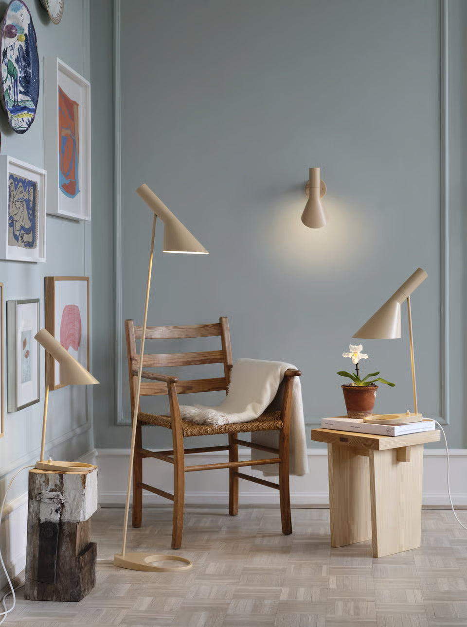 Louis Poulsen AJ Golvlampa – Visningsmodell