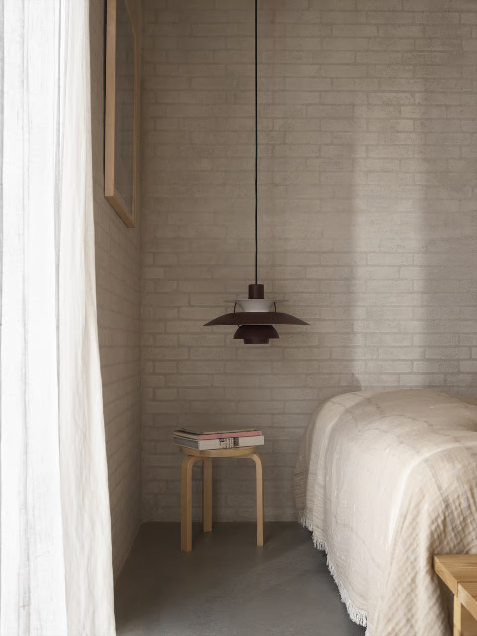 Louis Poulsen PH 5 Pendel Monokrom Merlot – Visningsmodell