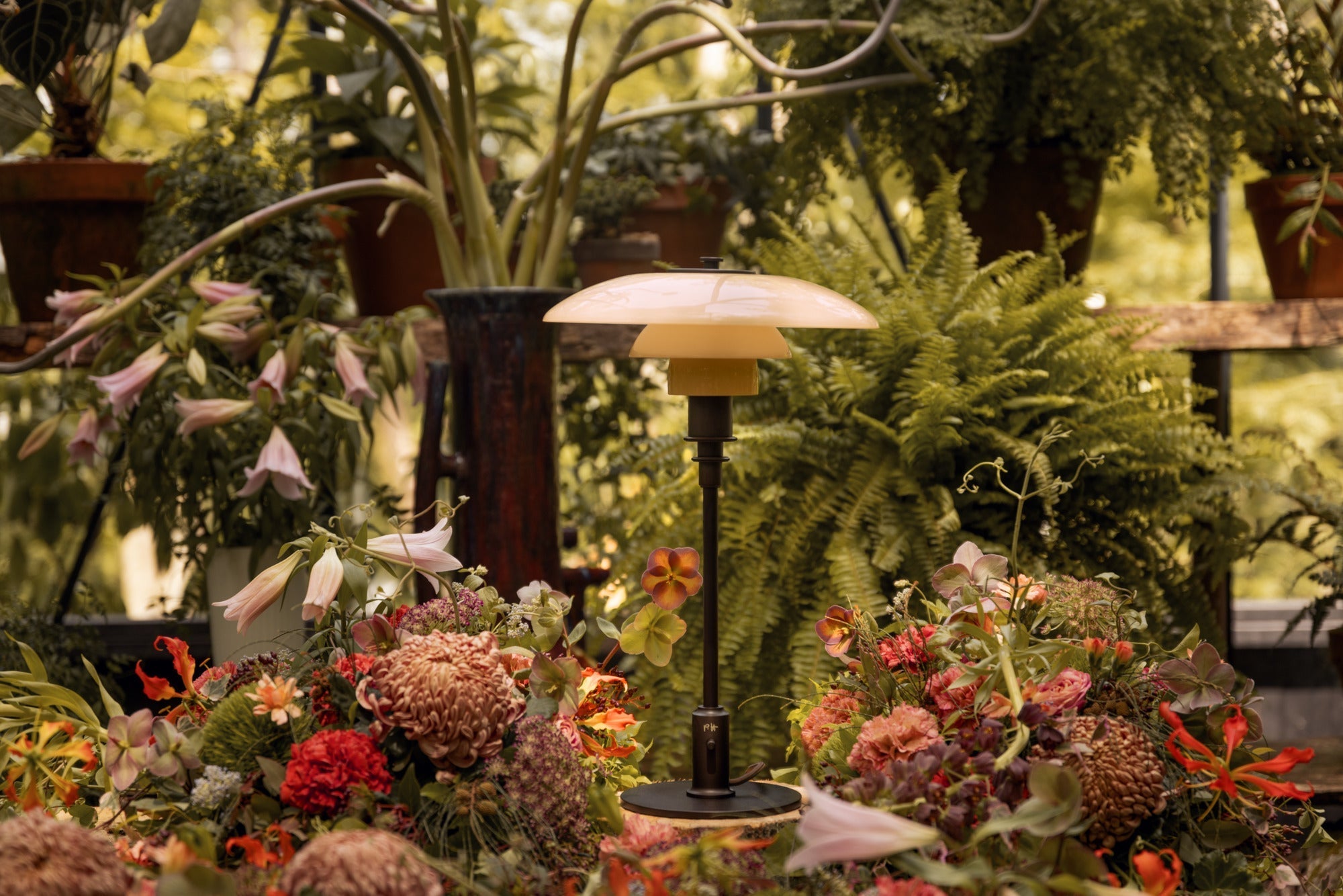Louis Poulsen PH 3-2 Bordlampe - Dusty terracotta - limited edition 2025